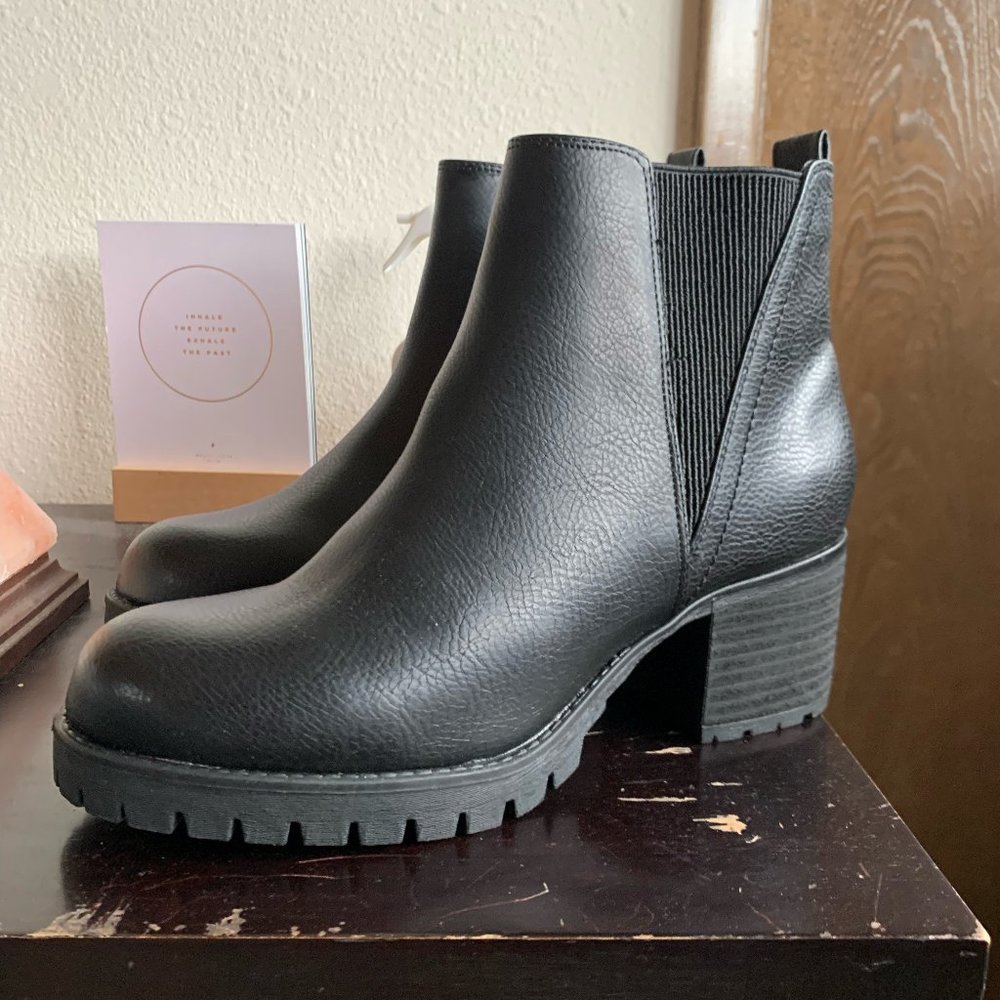 MIA Chunky Heel Boot